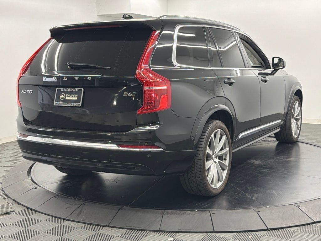 2023 Volvo XC90 Plus - Photo 10
