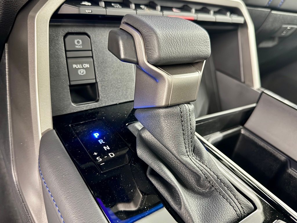 2026 Toyota Tundra Platinum - Photo 25