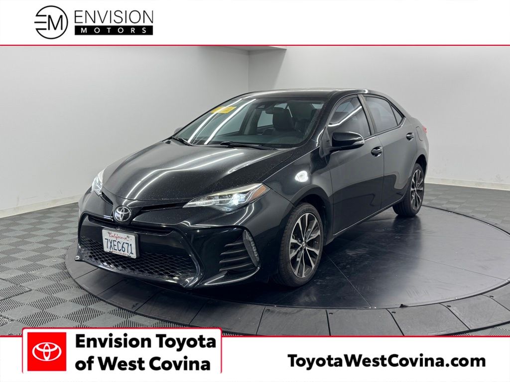 2017 Toyota Corolla SE AT's photo