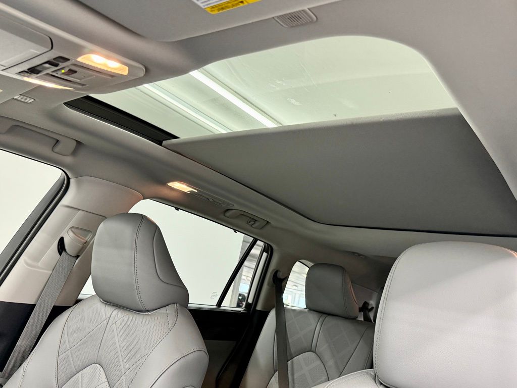 2026 Toyota Highlander Platinum - Photo 26