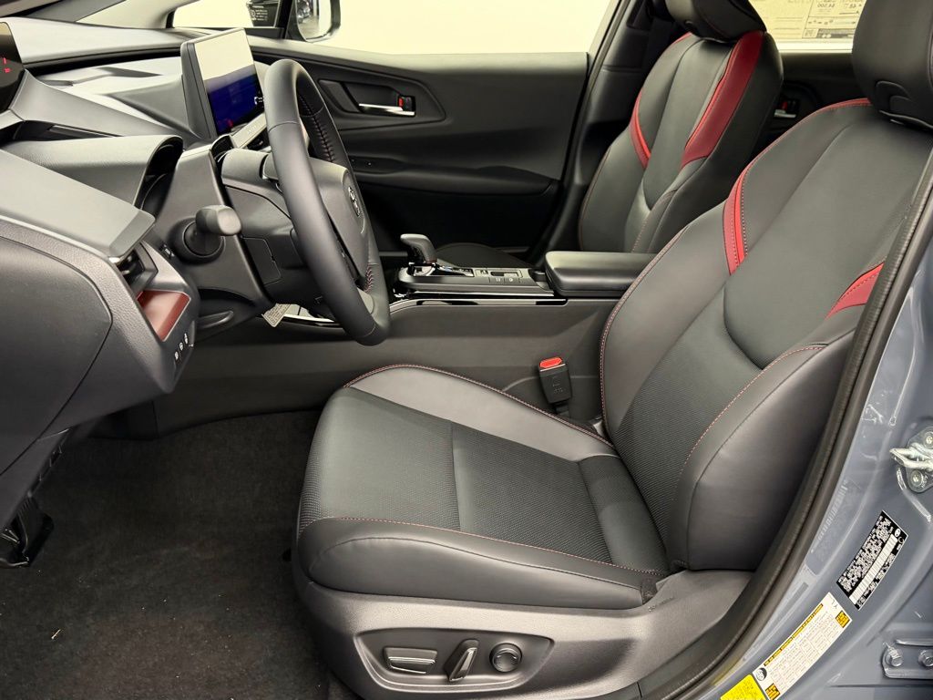 2026 Toyota Prius Plug-in Hybrid XSE - Photo 12