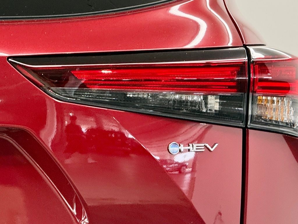 2026 Toyota Highlander Platinum - Photo 14