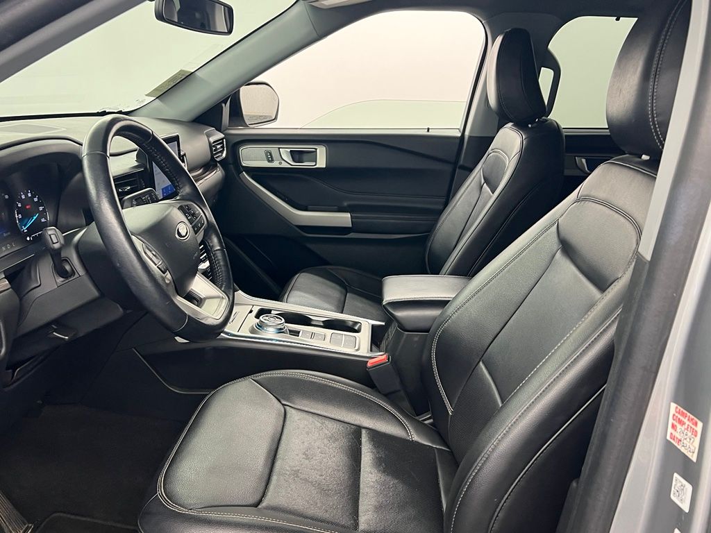 2023 Ford Explorer Limited - Photo 9