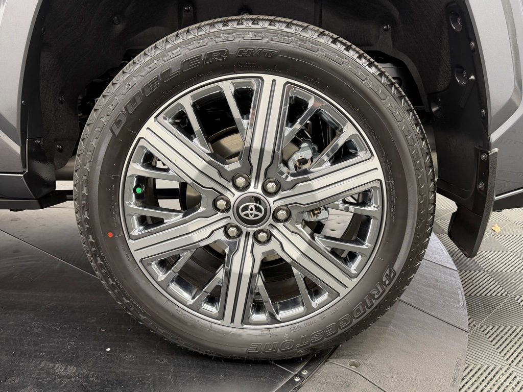2026 Toyota Sequoia Capstone - Photo 16