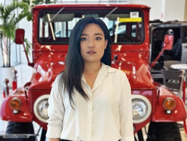 Staff member Juno Ren from ID_6f1c25