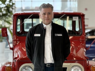 Staff member William Hernandez from ID_2abb75