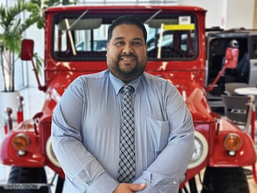 Staff member Hector Sanchez from ID_717c64