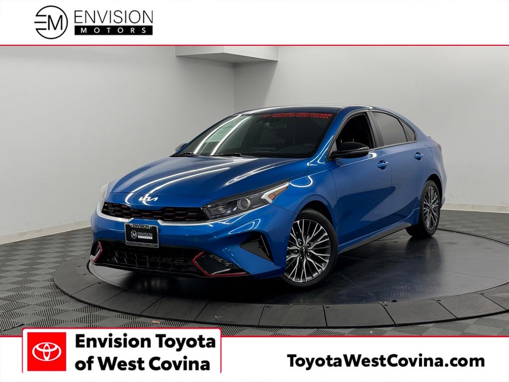 2023 Kia Forte GT-Line AT's photo