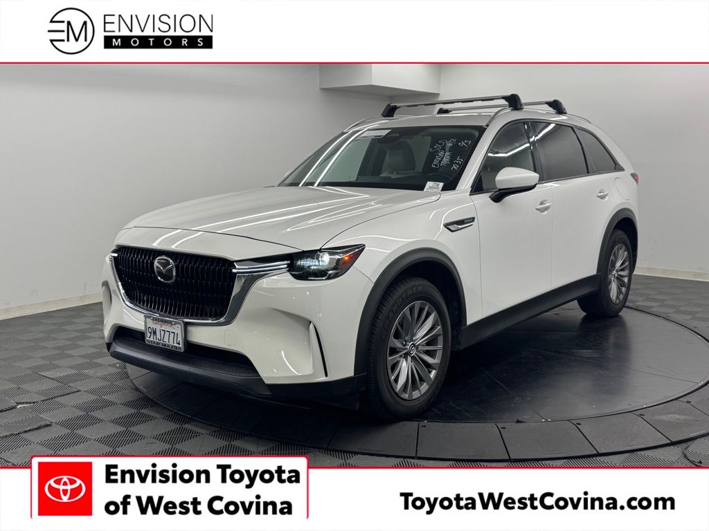 2024 Mazda CX-90 PHEV Preferred Package's photo
