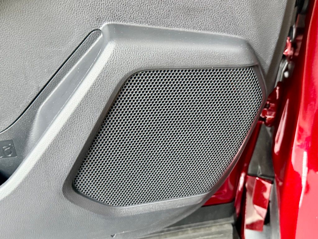 2026 Toyota Highlander Platinum - Photo 21
