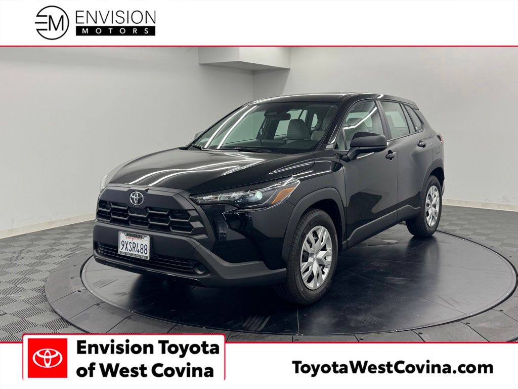 2026 Toyota Corolla Cross L FWD's photo