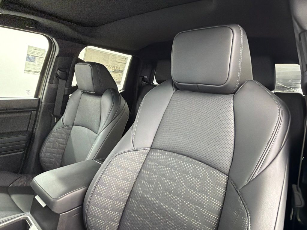 2026 Toyota Tacoma TRD Sport - Photo 18