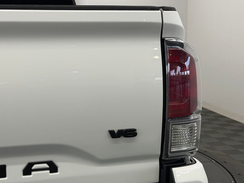 2021 Toyota Tacoma TRD Sport - Photo 14