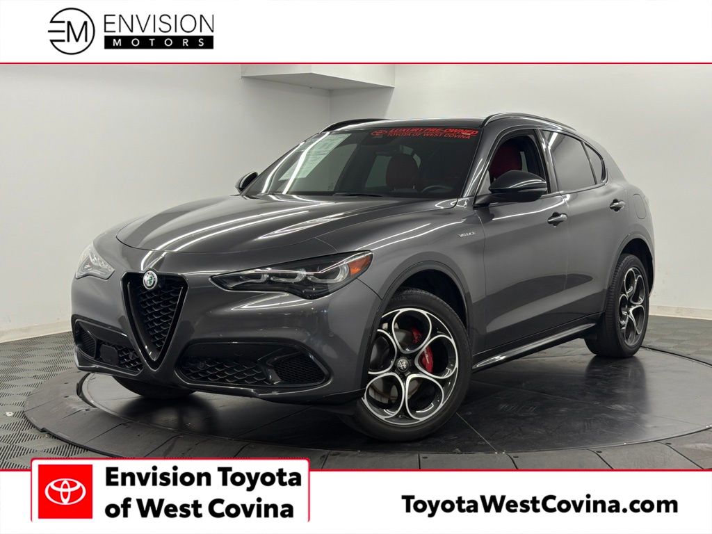 2024 Alfa Romeo Stelvio