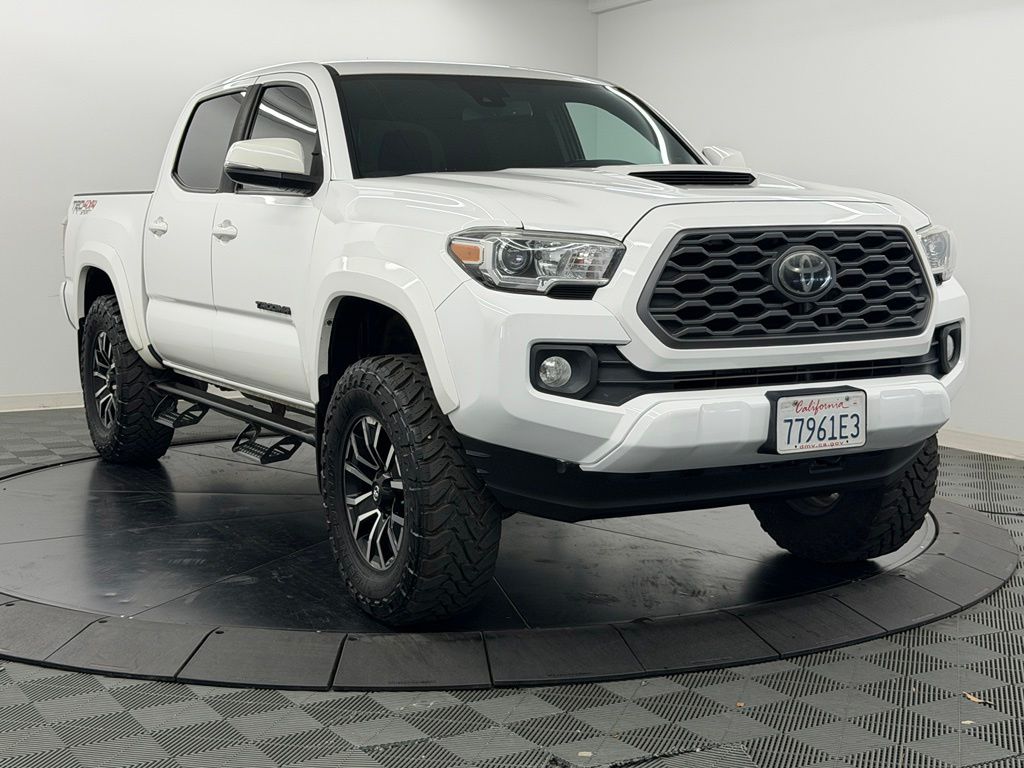 2021 Toyota Tacoma TRD Sport - Photo 8