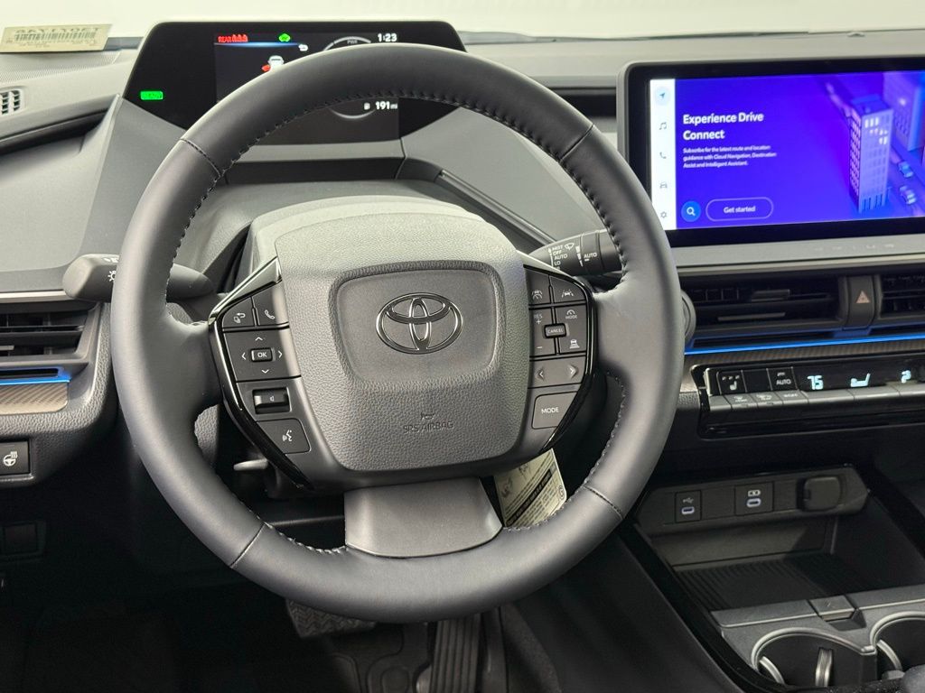 2026 Toyota Prius XLE - Photo 27