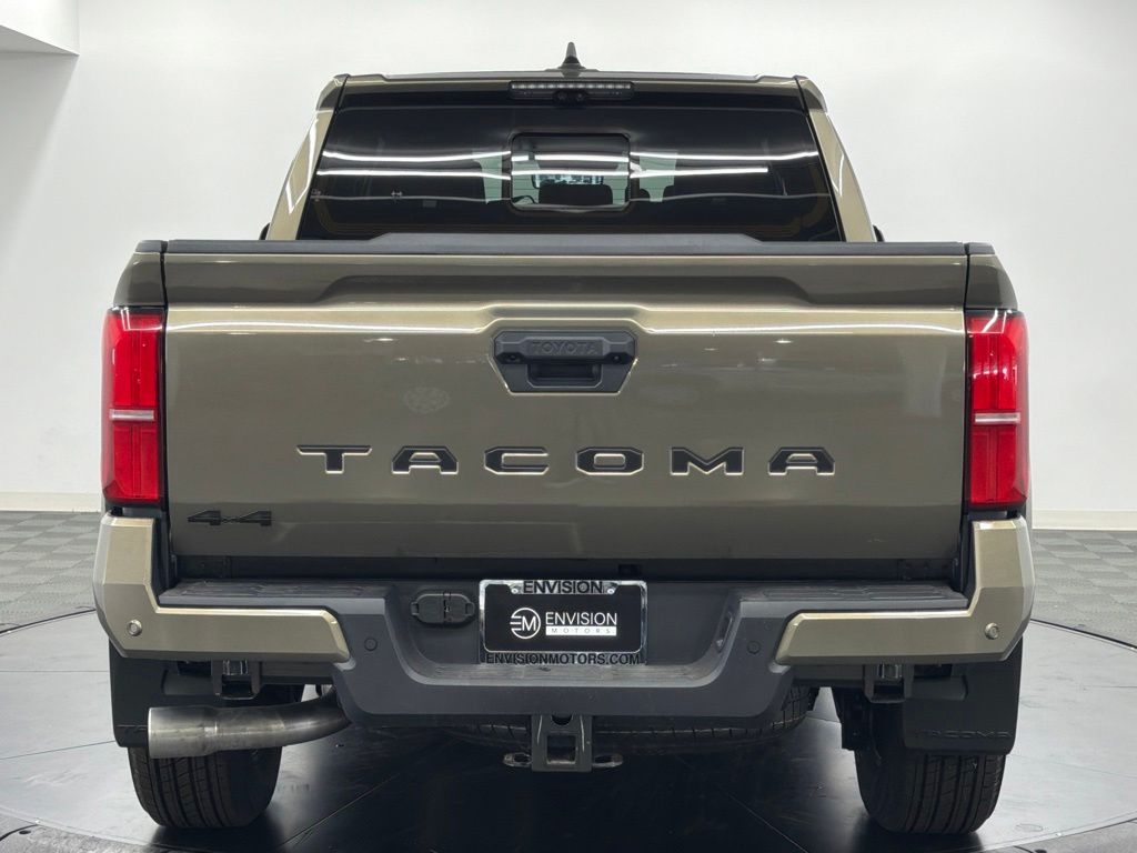 2026 Toyota Tacoma TRD Sport - Photo 7