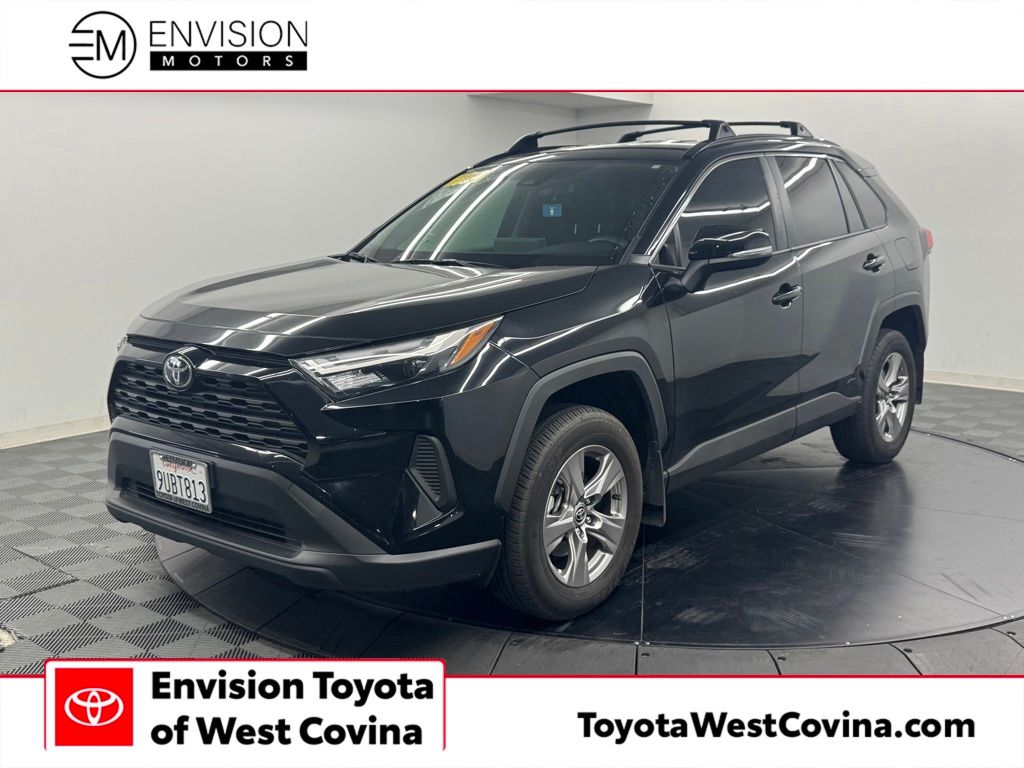 2025 Toyota RAV4 Hybrid XLE AWD's photo