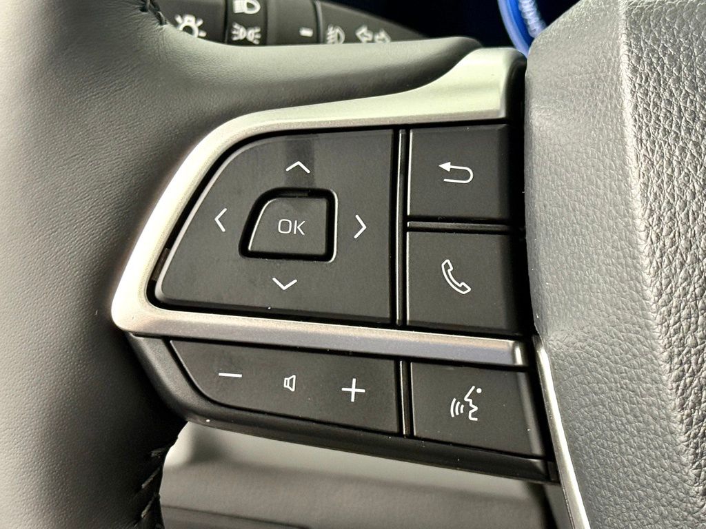 2026 Toyota Highlander Platinum - Photo 28