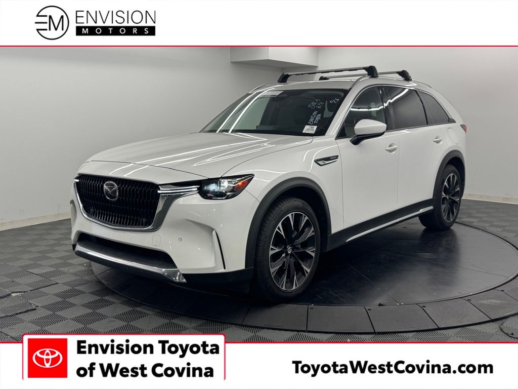2024 Mazda CX-90 PHEV Premium Package's photo