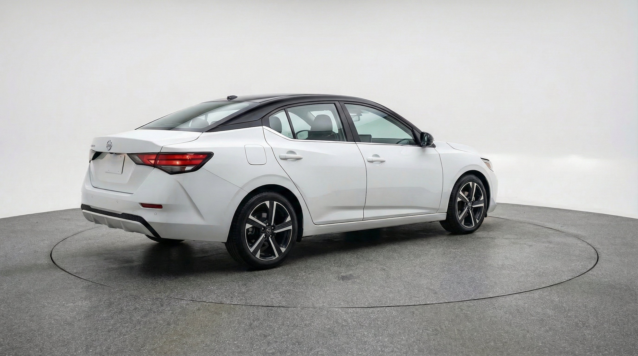 Thumbnail: 2025 Nissan Sentra - 9