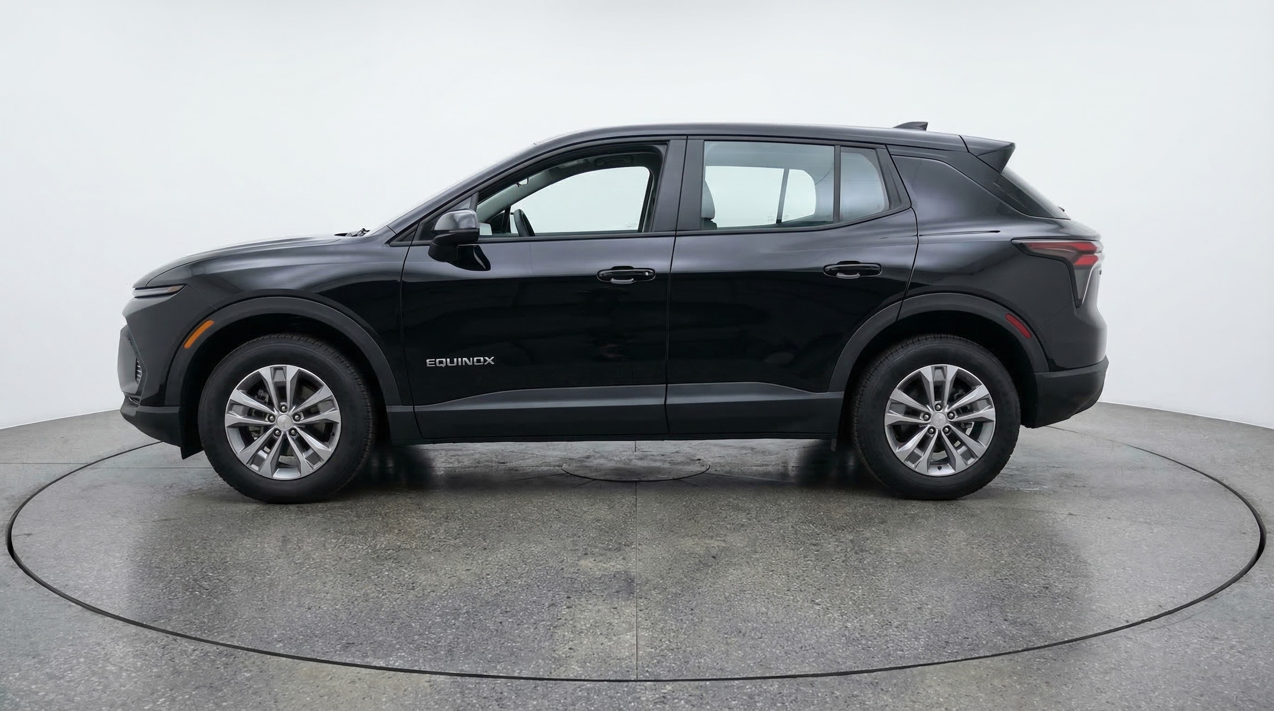 Thumbnail: 2025 Chevrolet Equinox - 4