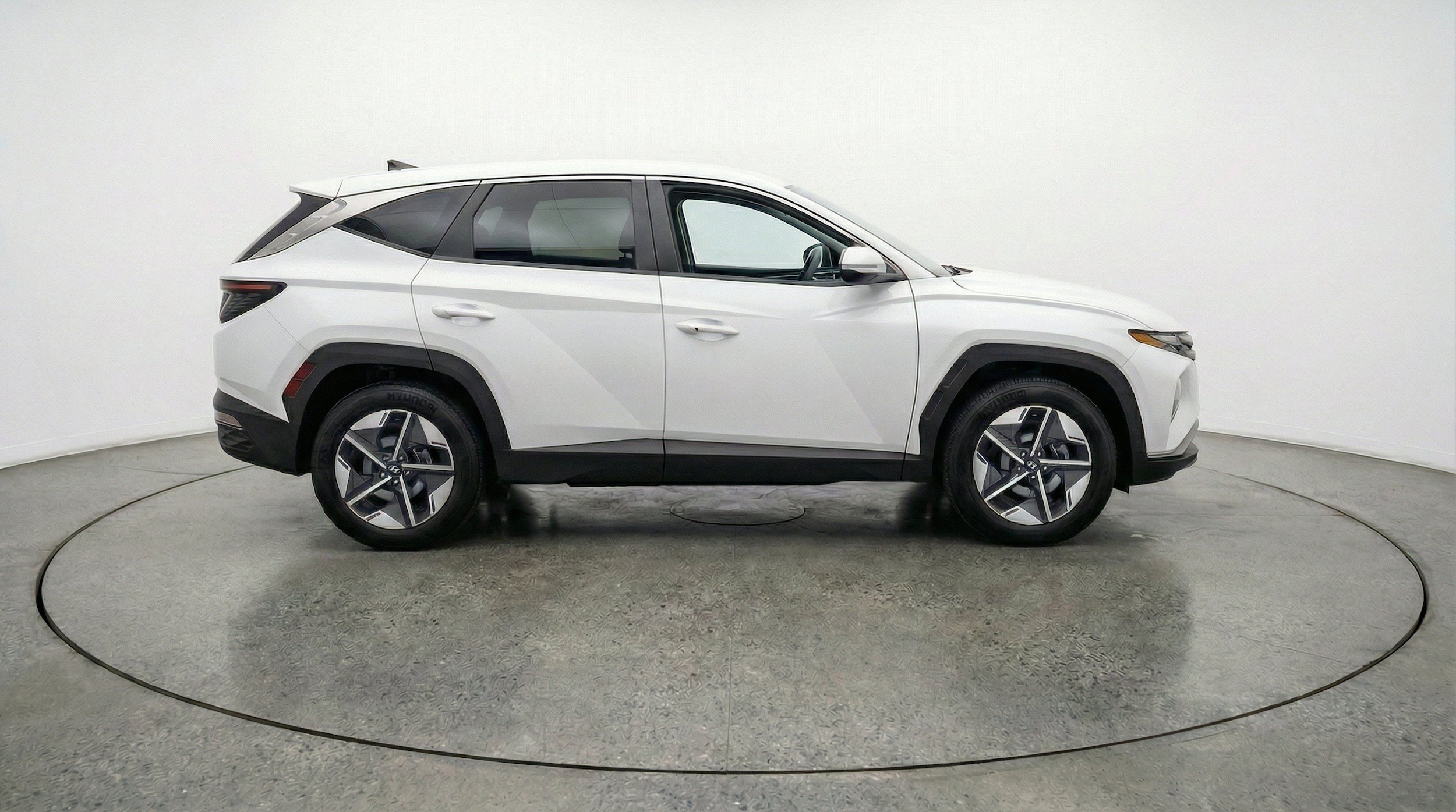 Thumbnail: 2025 Hyundai Tucson - 11