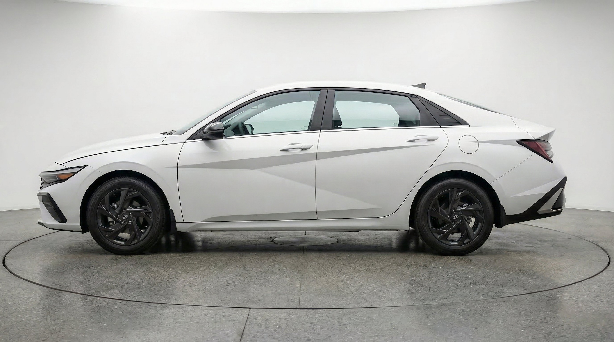 Thumbnail: 2026 Hyundai Elantra - 5