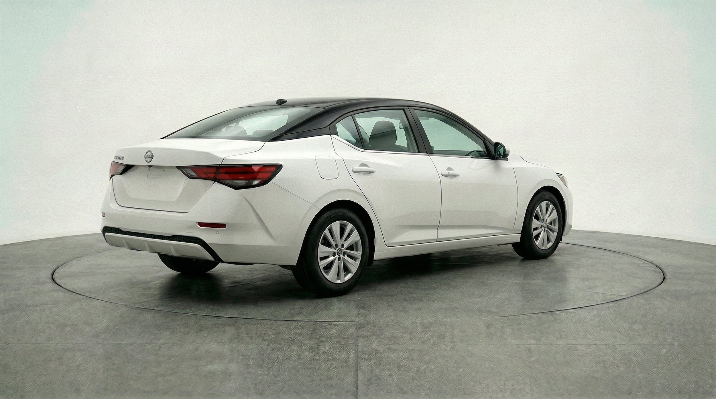 Thumbnail: 2025 Nissan Sentra - 9