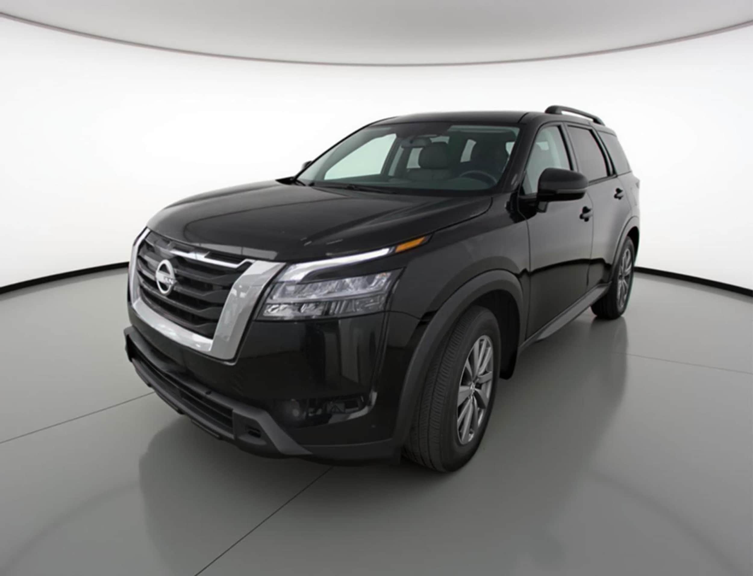 Thumbnail: 2025 Nissan Pathfinder - 3