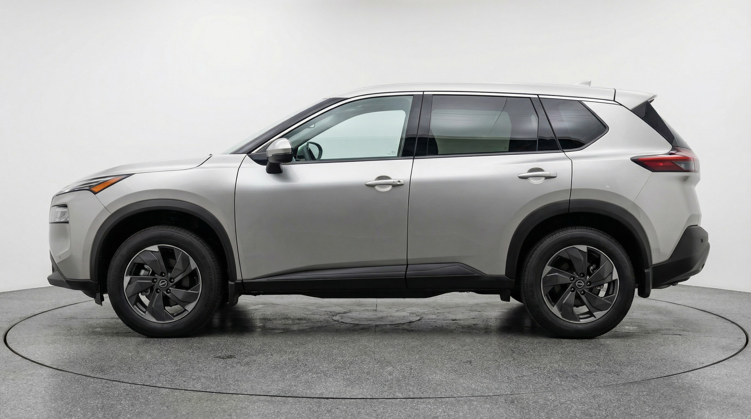 Thumbnail: 2025 Nissan Rogue - 4