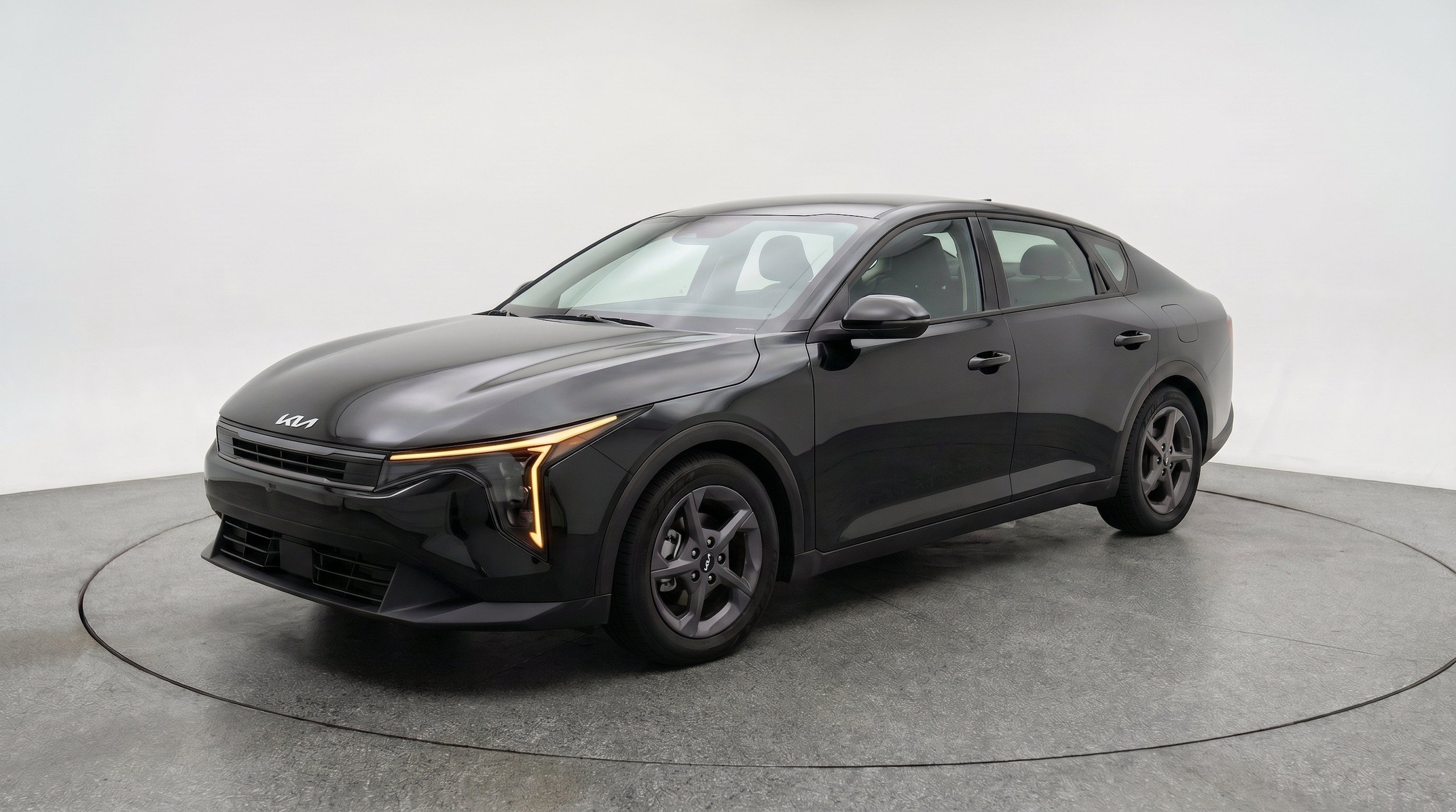 Thumbnail: 2025 Kia K4 - 3