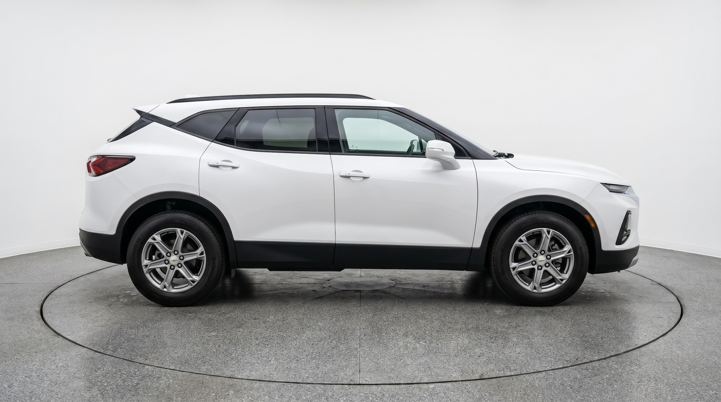 Thumbnail: 2025 Chevrolet Blazer - 8