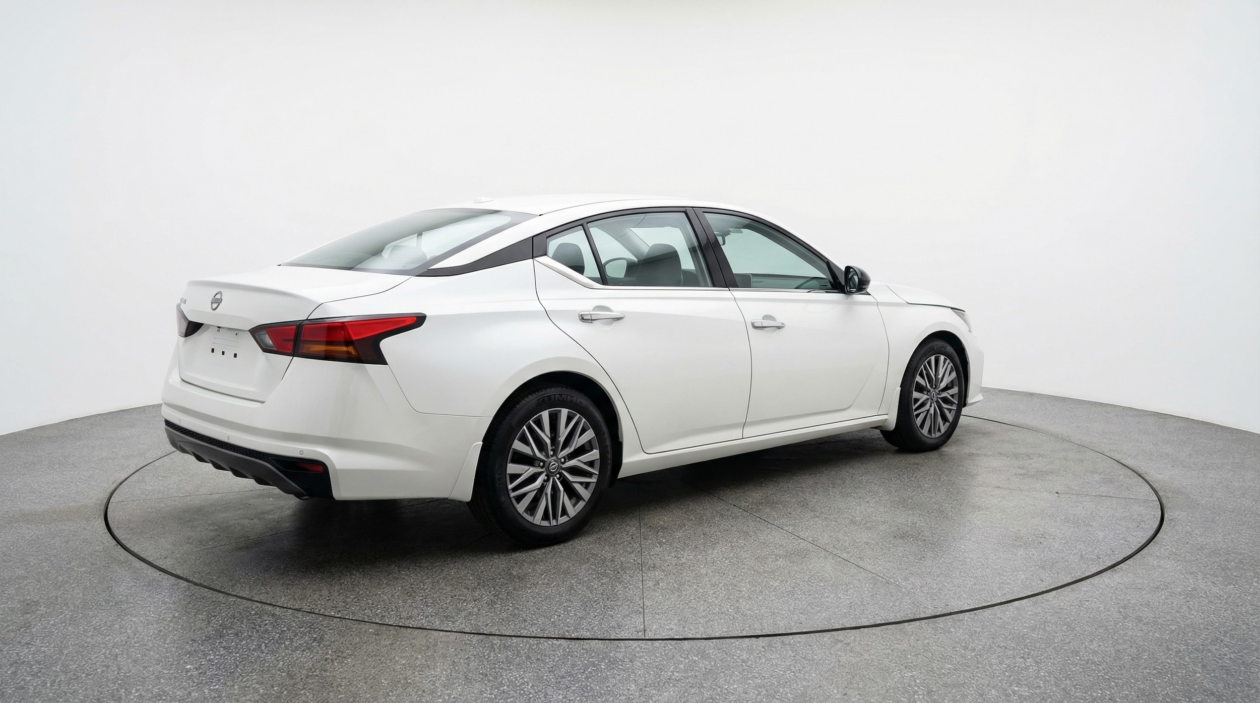 Thumbnail: 2025 Nissan Altima - 7