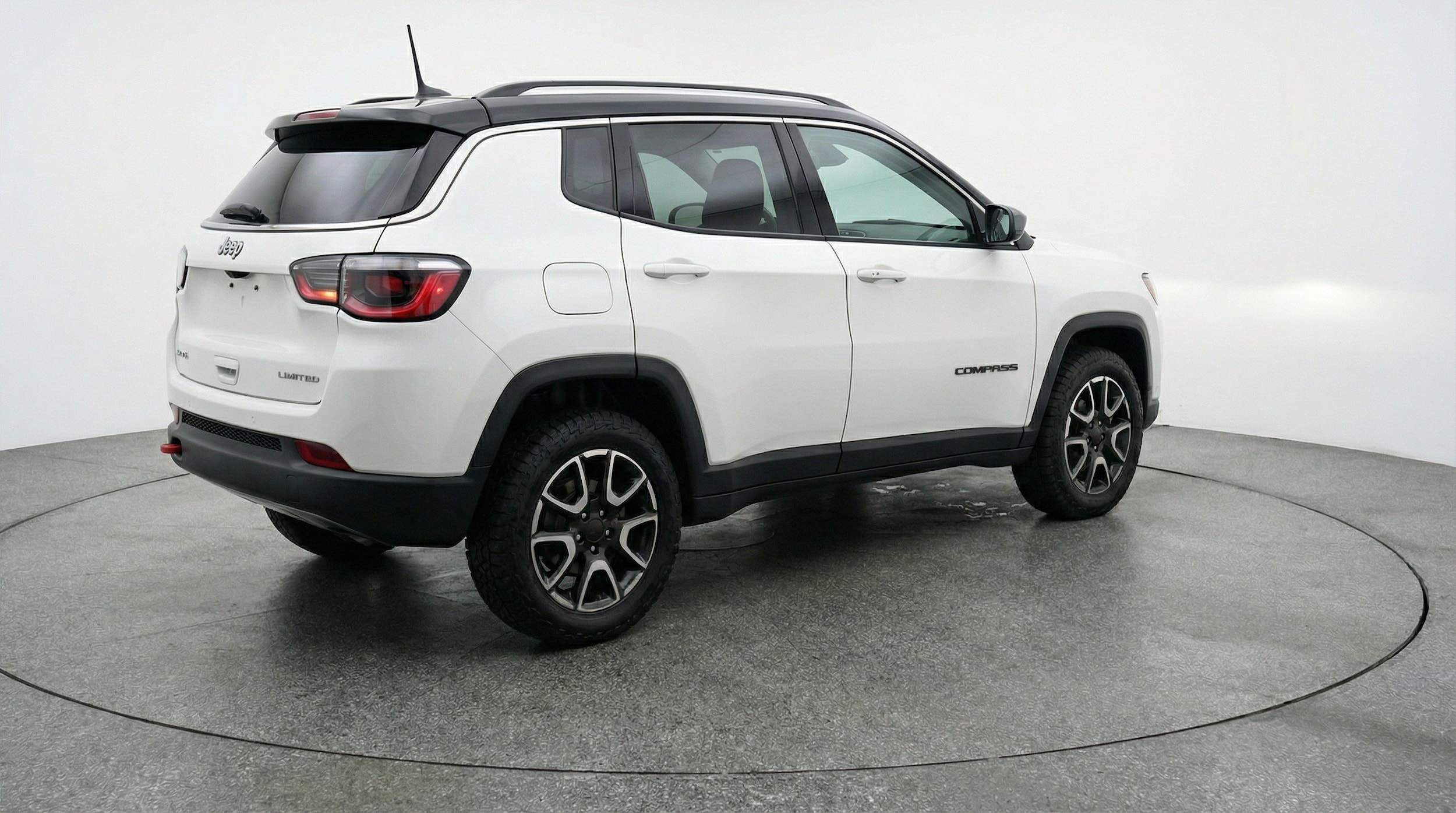 Thumbnail: 2025 Jeep Compass - 9