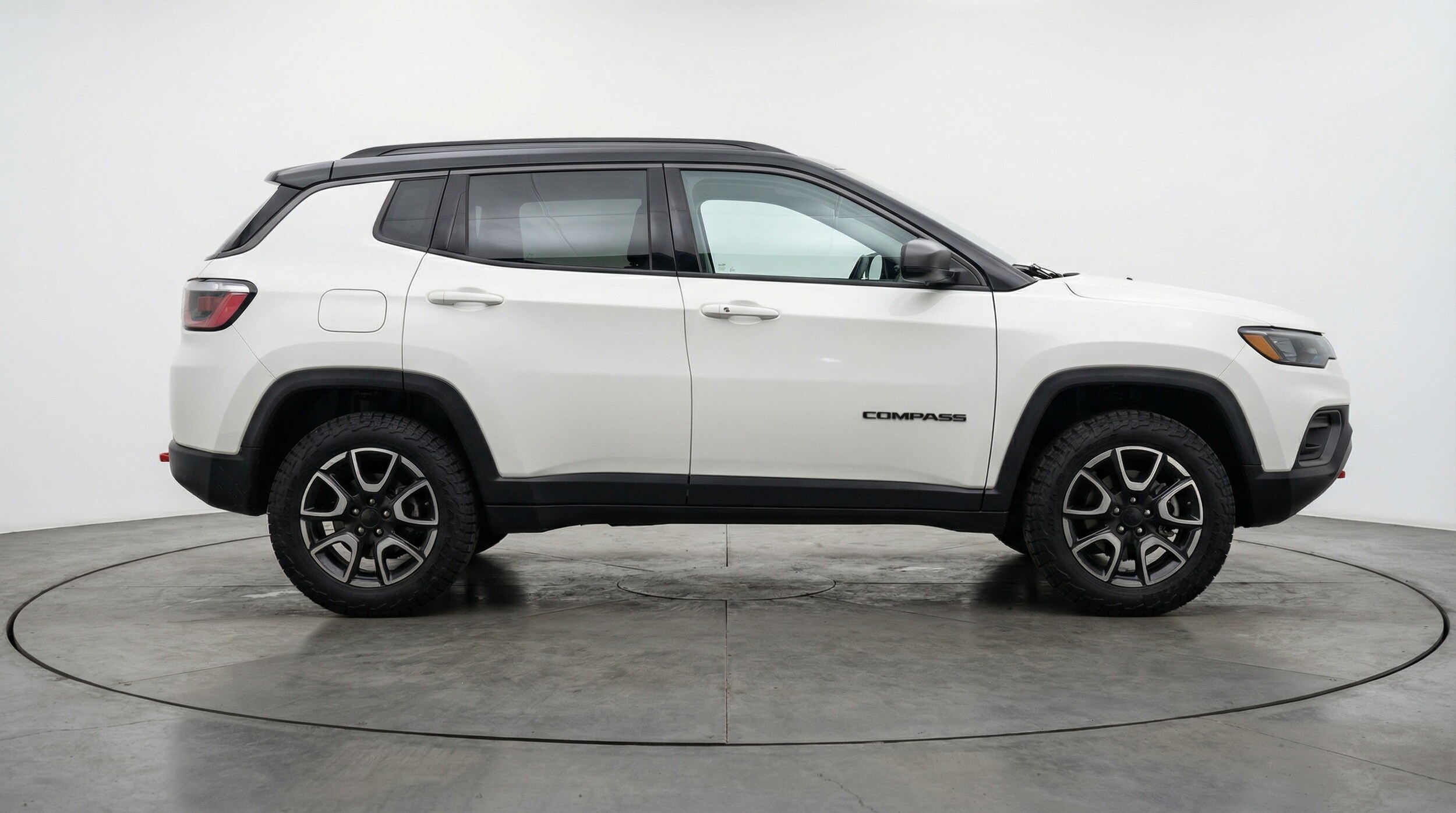 Thumbnail: 2025 Jeep Compass - 8
