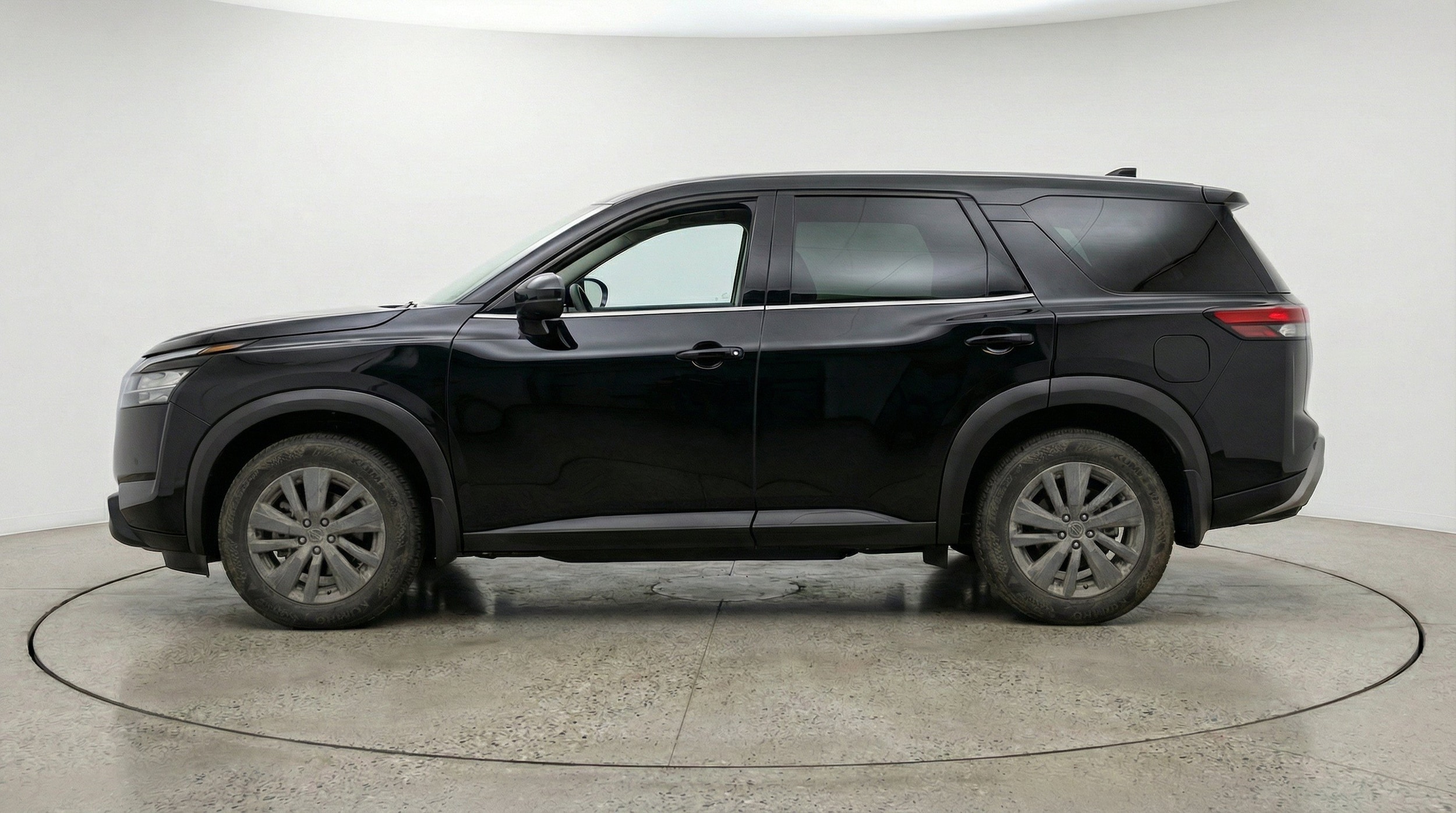 Thumbnail: 2025 Nissan Pathfinder - 5
