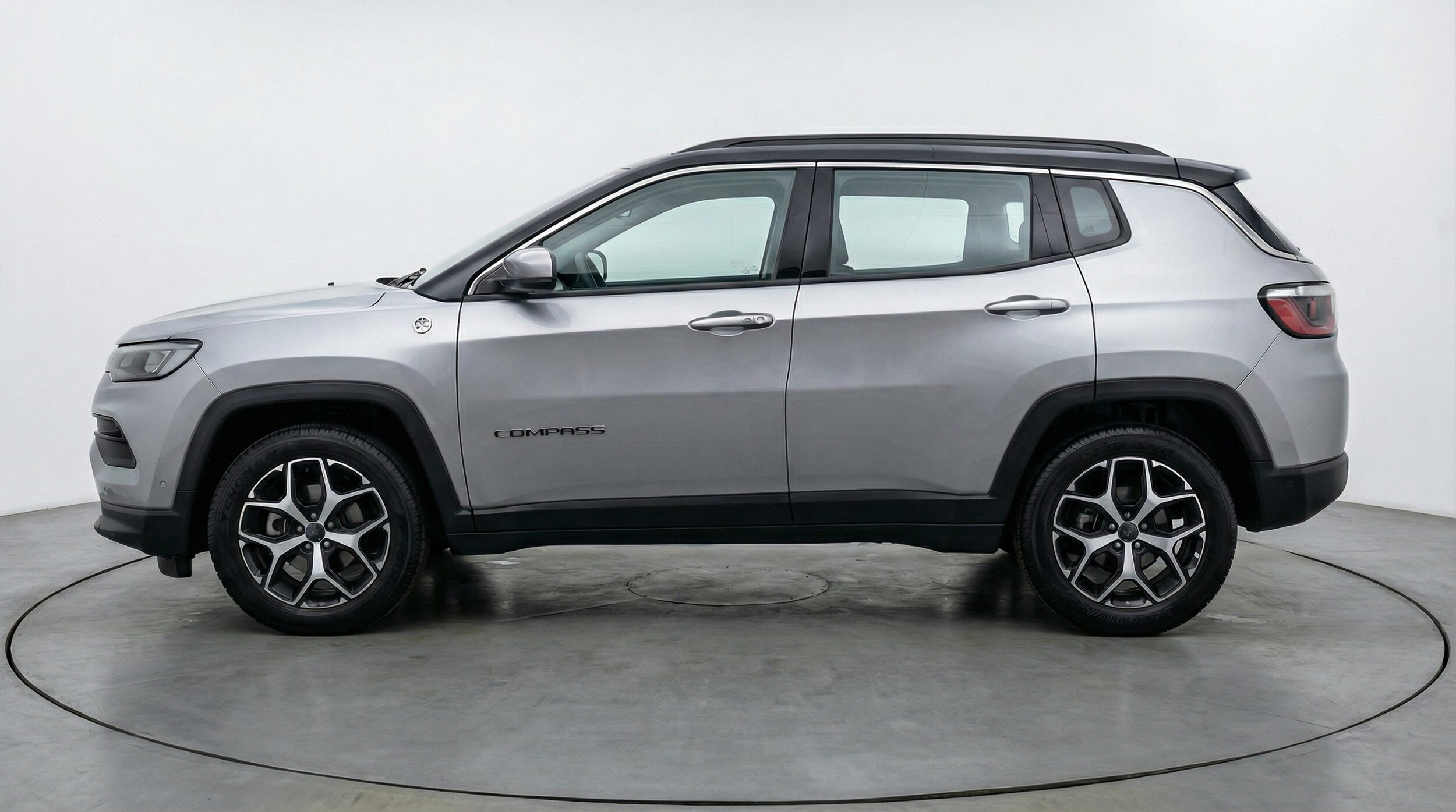 Thumbnail: 2025 Jeep Compass - 4