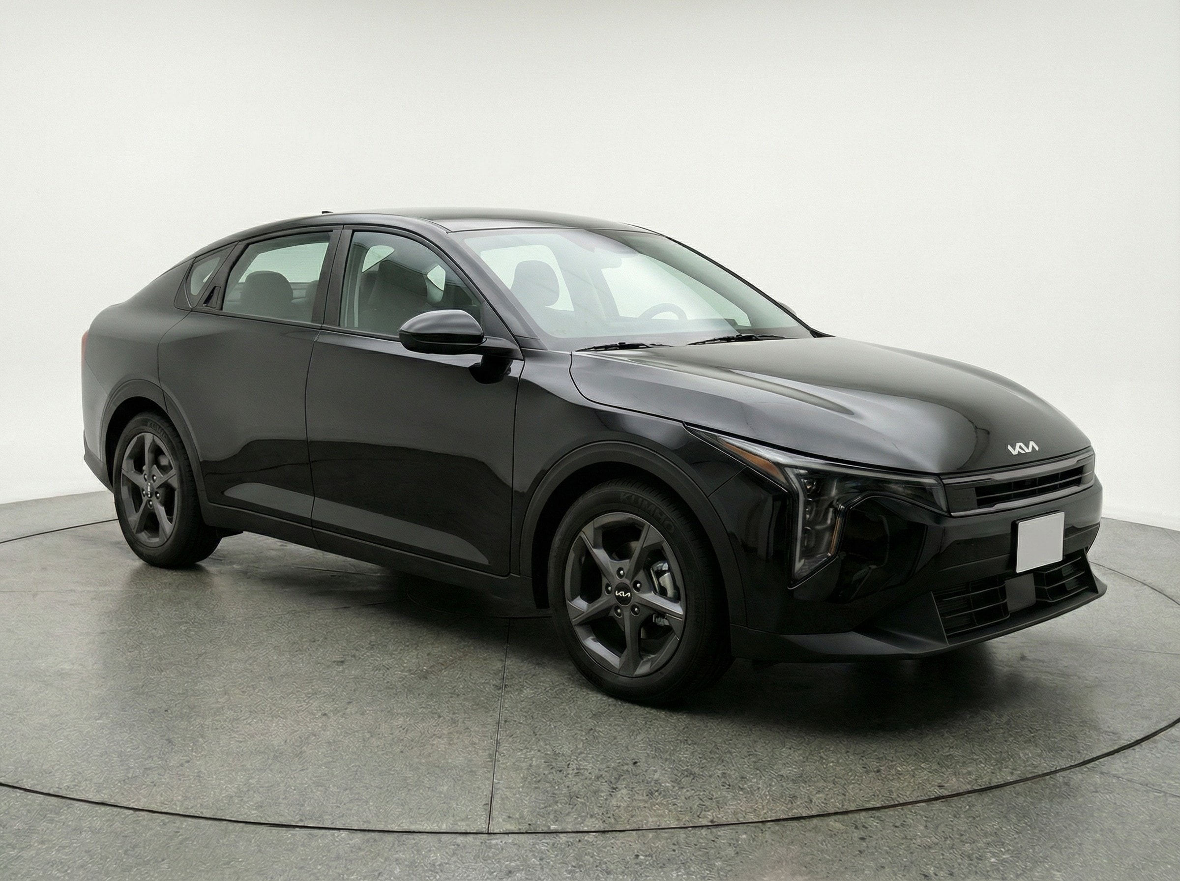 Thumbnail: 2025 Kia K4 - 1