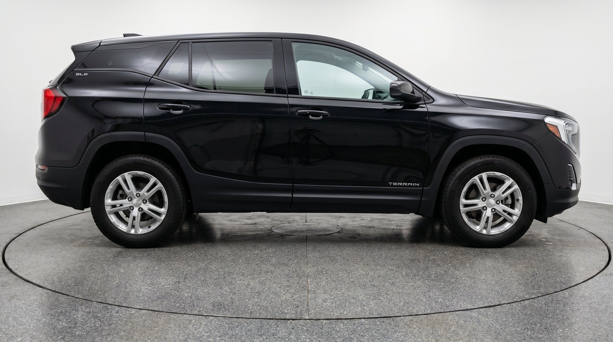 Thumbnail: 2024 GMC Terrain - 11