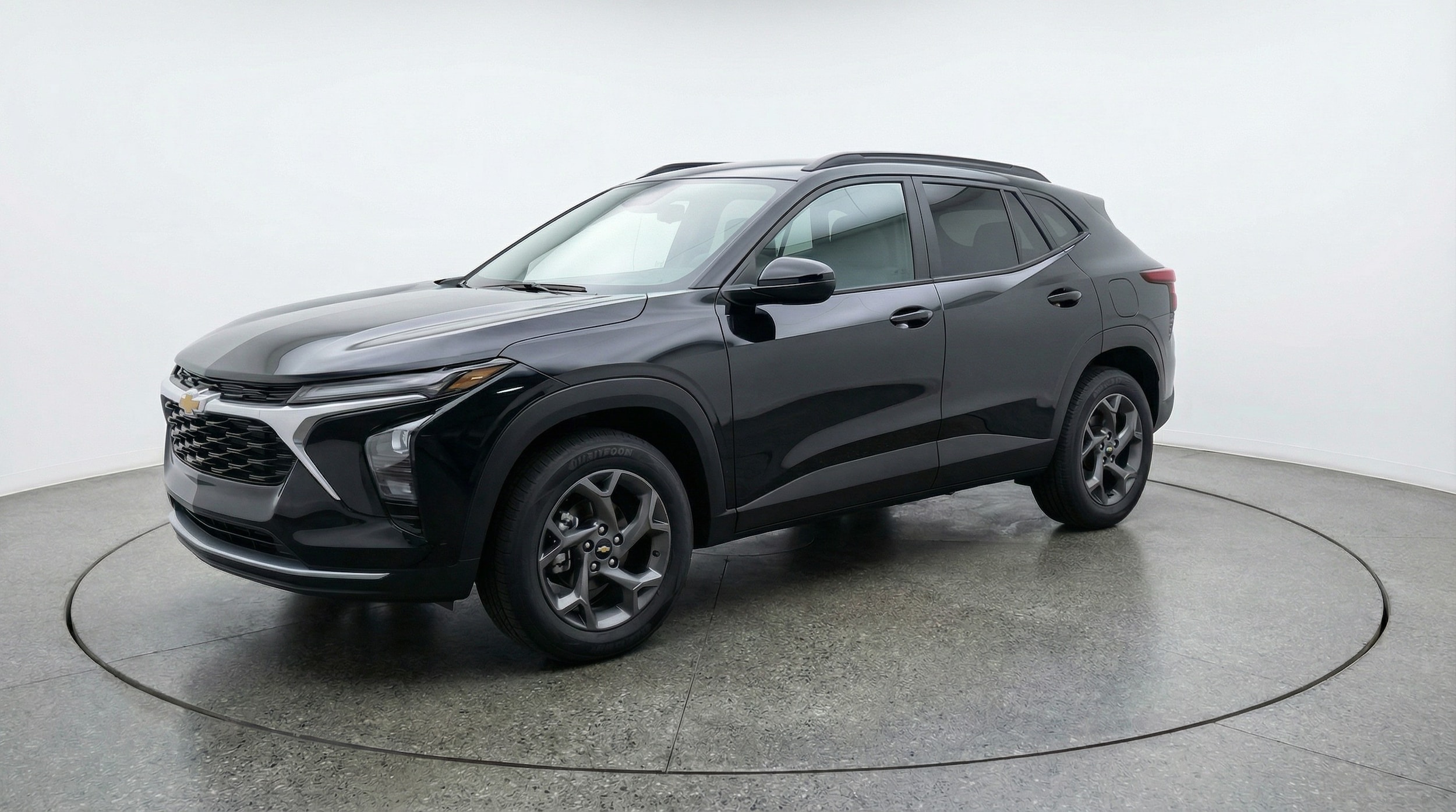 Thumbnail: 2025 Chevrolet Trax - 3