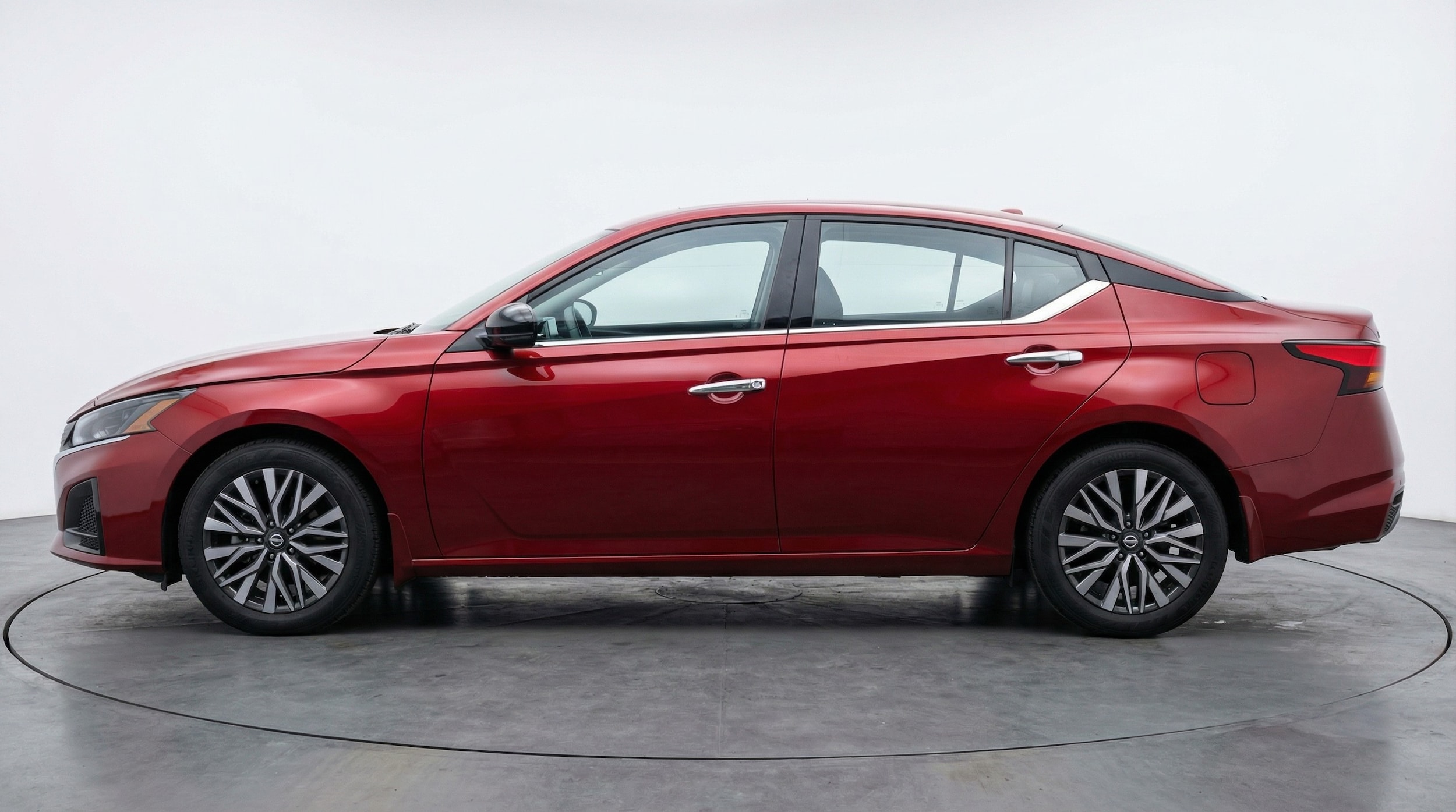 Thumbnail: 2025 Nissan Altima - 4