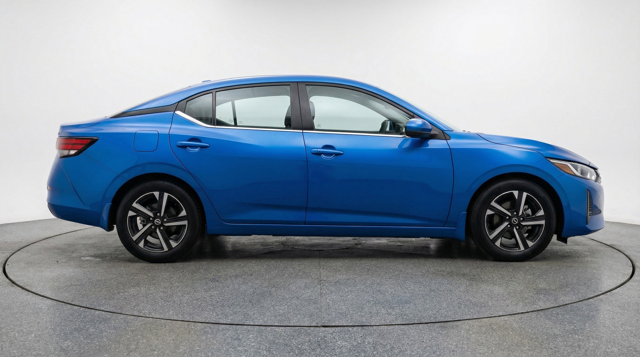Thumbnail: 2025 Nissan Sentra - 11