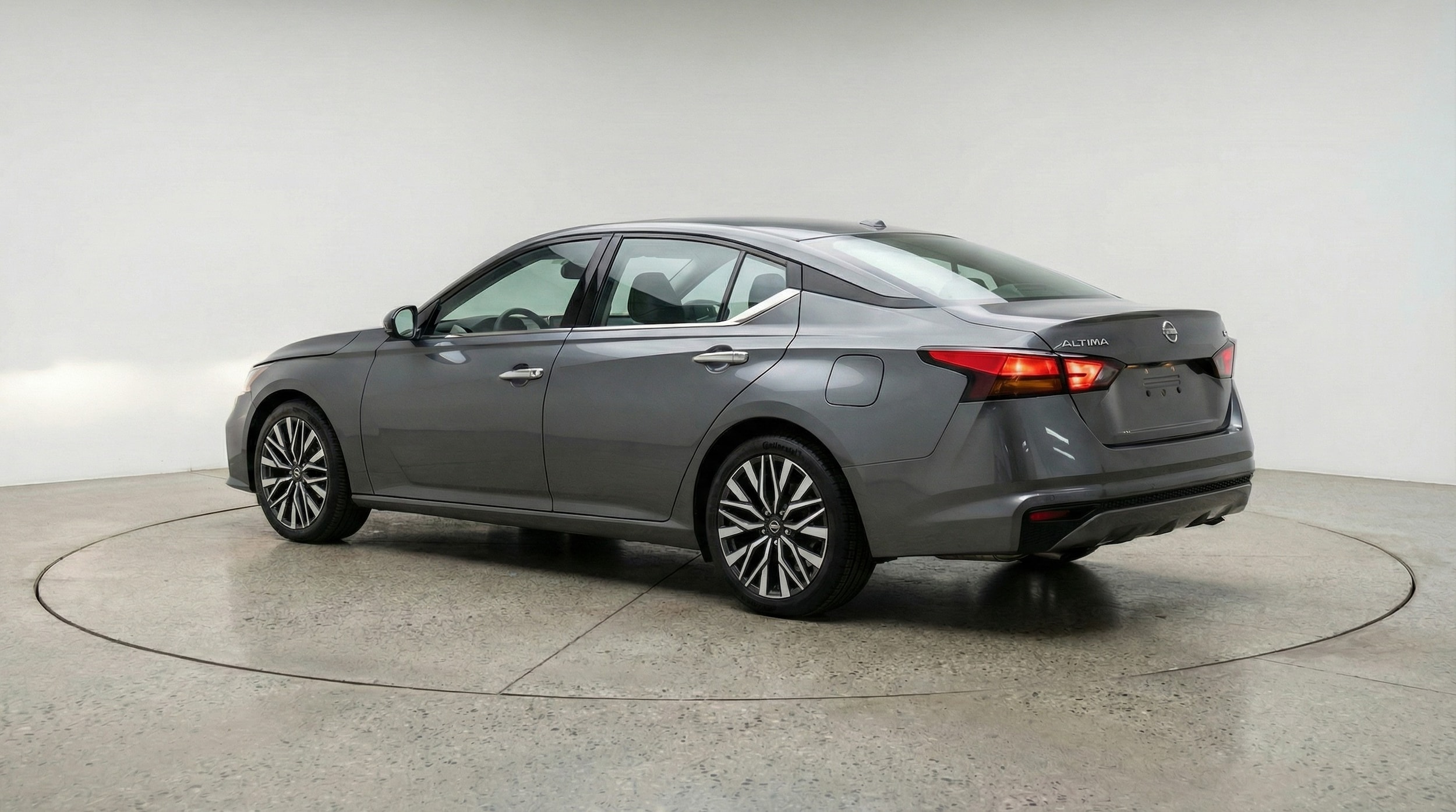 Thumbnail: 2025 Nissan Altima - 5