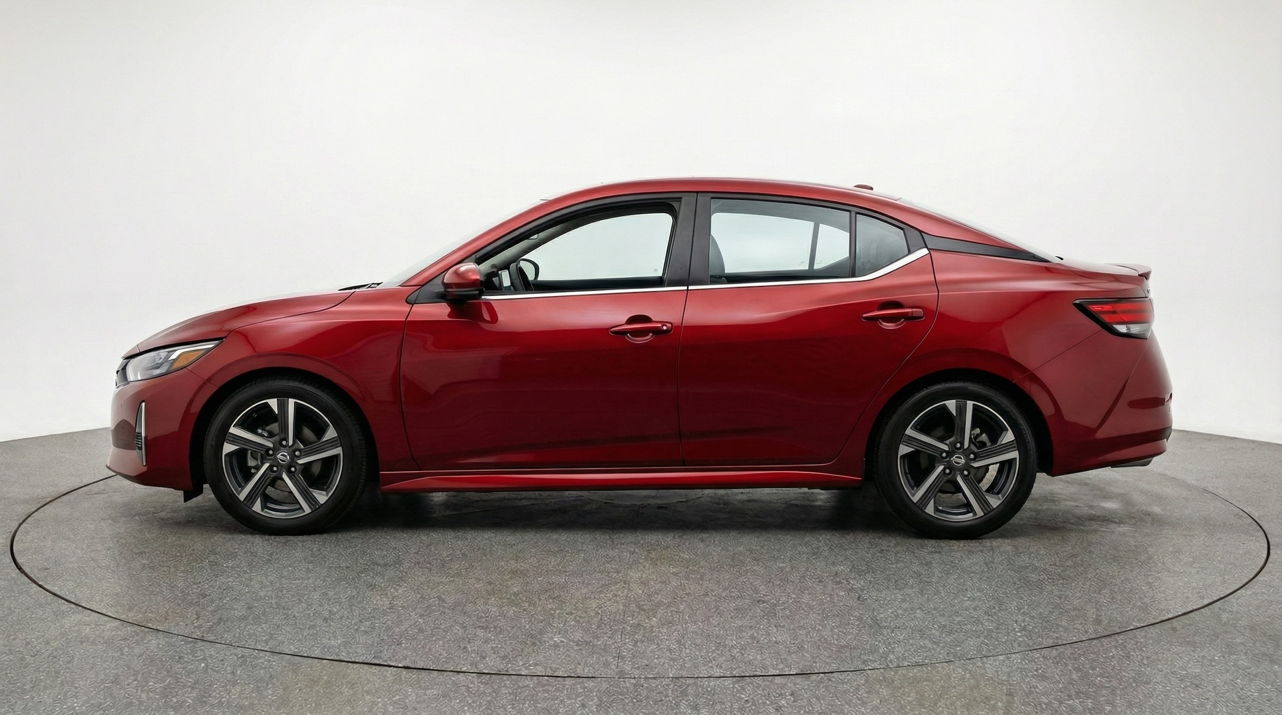 Thumbnail: 2025 Nissan Sentra - 4