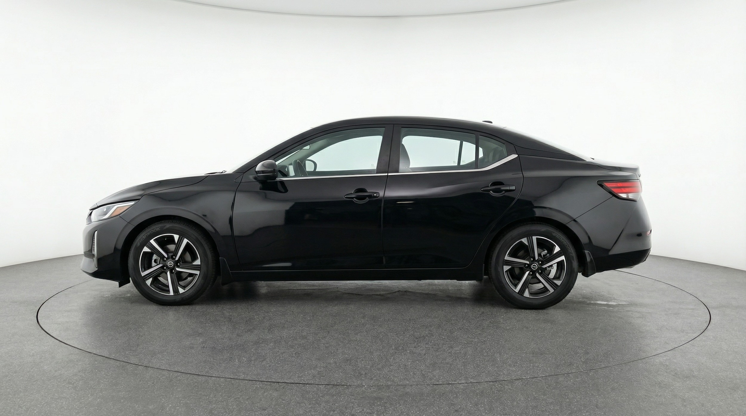 Thumbnail: 2025 Nissan Sentra - 4