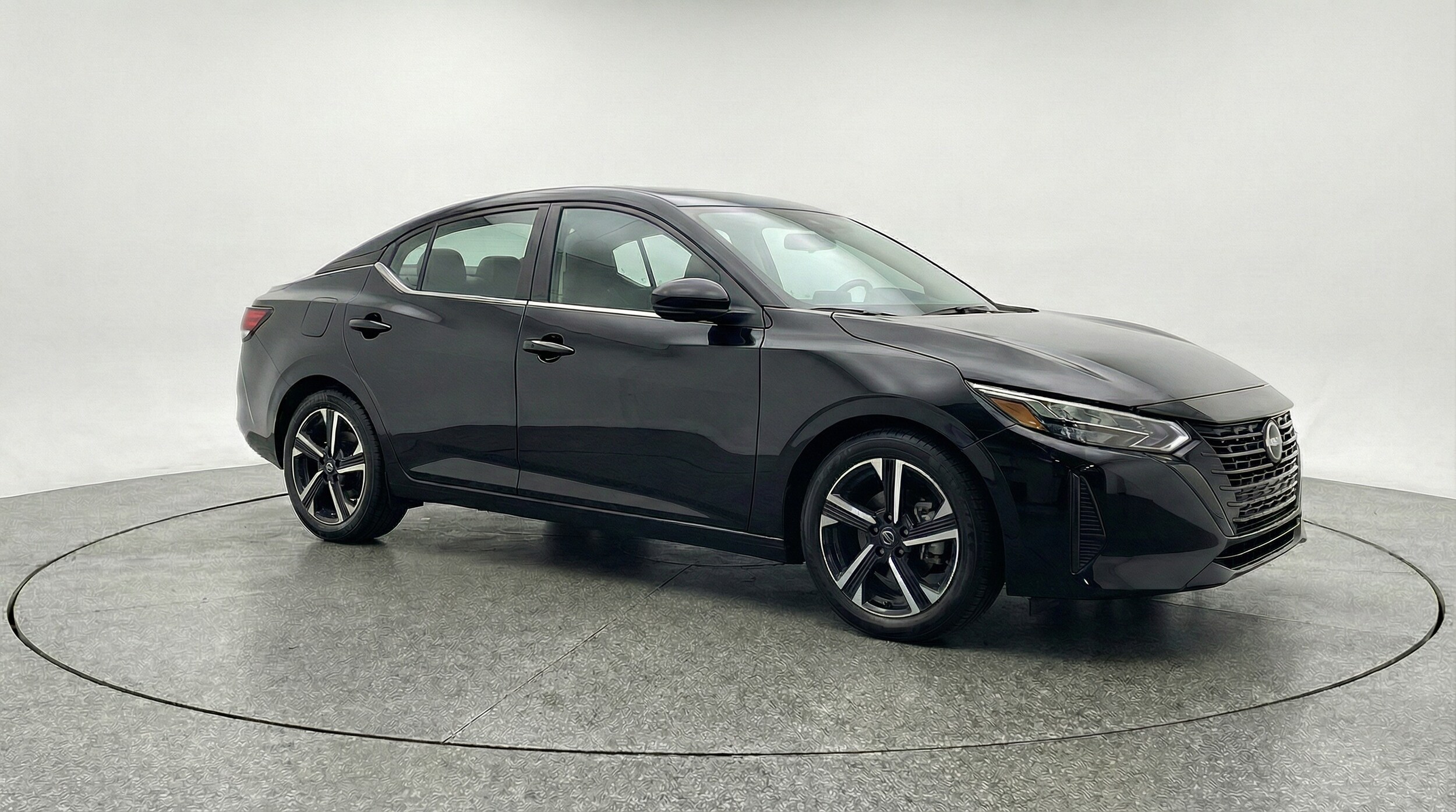 Thumbnail: 2025 Nissan Sentra - 1