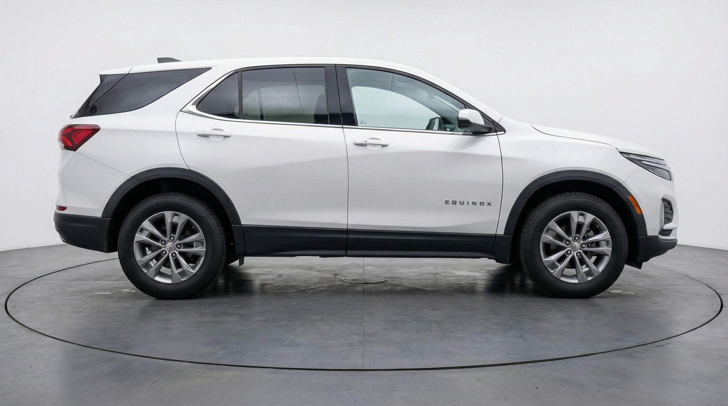 Thumbnail: 2025 Chevrolet Equinox - 8