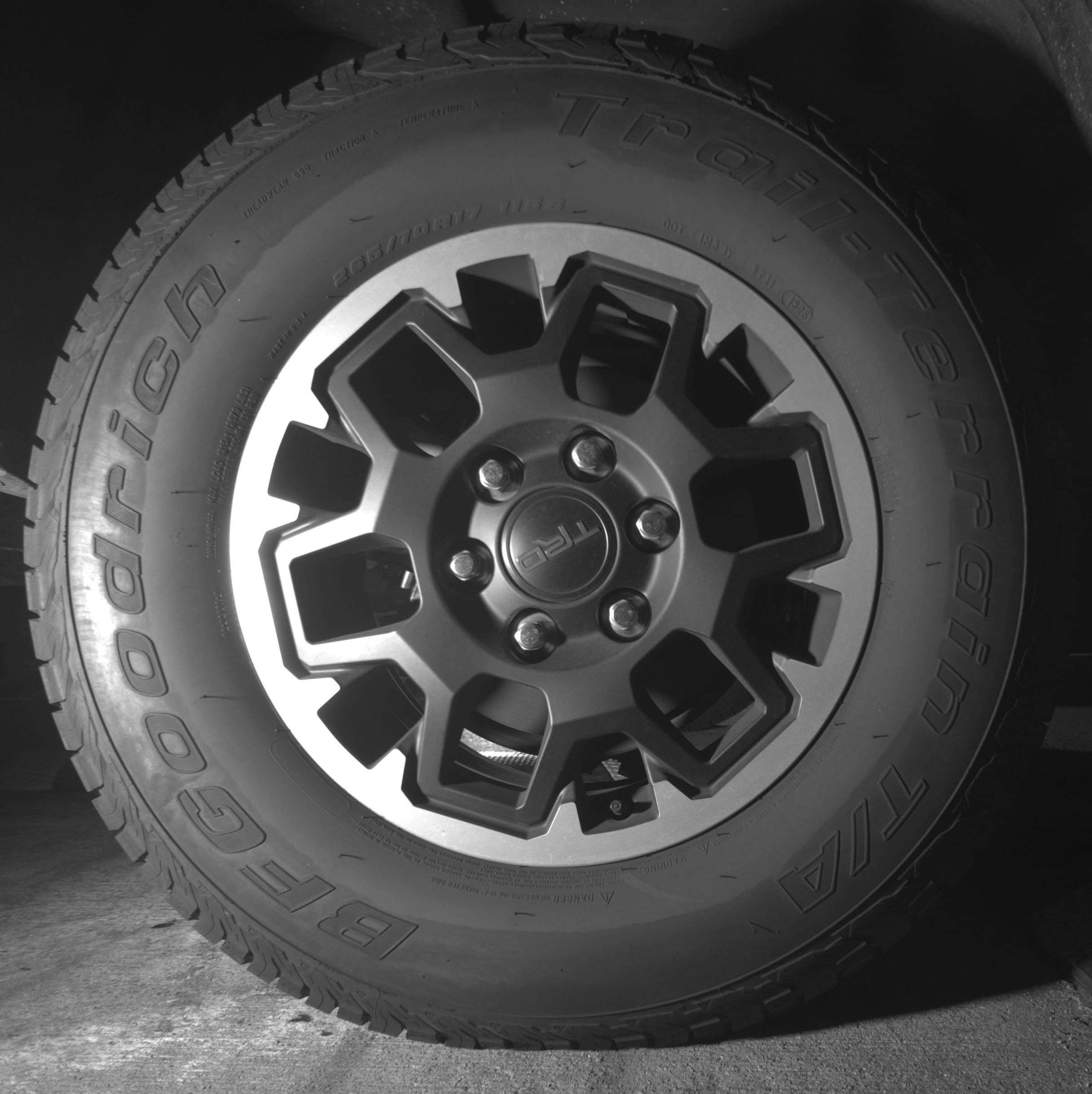 Thumbnail: 2025 Toyota Tacoma - 12