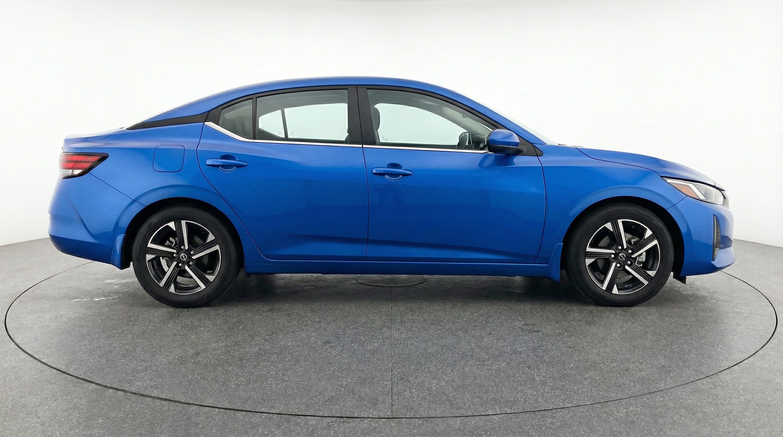 Thumbnail: 2025 Nissan Sentra - 8